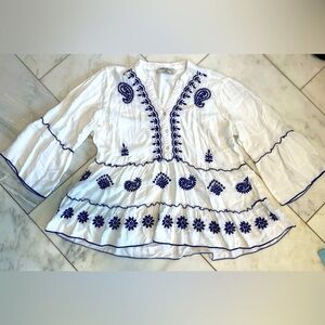 Camomilla, women’s 16 or XL, boho embroidered bell sleeve blouse, blue and white